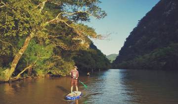 Circuito Aventura en SUP por Ba Be: rema por la cueva de Puong y acampa a orillas del lago – 2 días