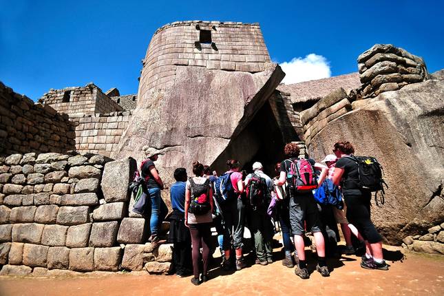 2 Day - "Exploring" the Sacred Valley & Machu Picchu
