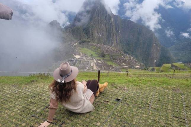 Inca Adventures – 7 Days (Lima, Paracas, Ica, Cusco, Machu Picchu & Rainbow Mountain) – With Domestic Flights