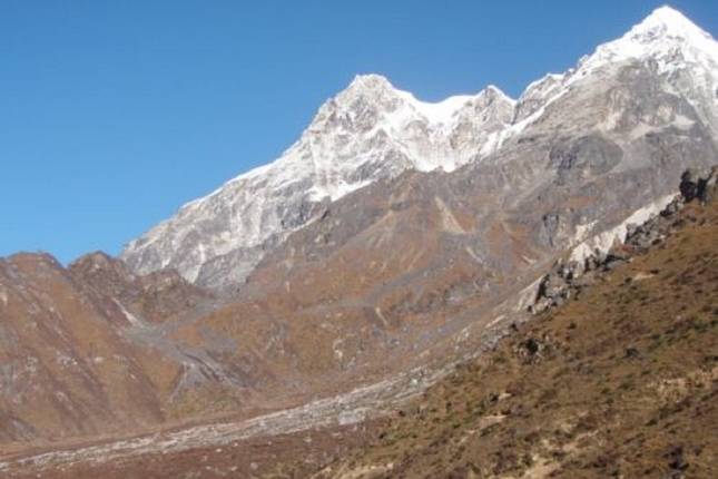 Kanchenjunga Bokto Peak Climbing 26 Days 25 Night