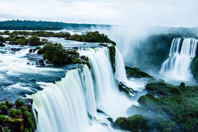 Iguazu Falls Adventure 3D/2N (Foz to Puerto)