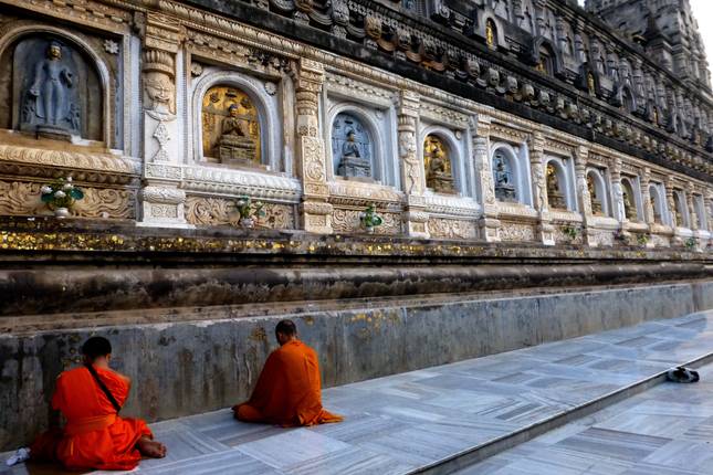 North India with Buddhist Tour