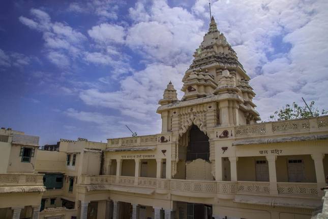 Majestic Vadodara & Tallest Statue Sojourn