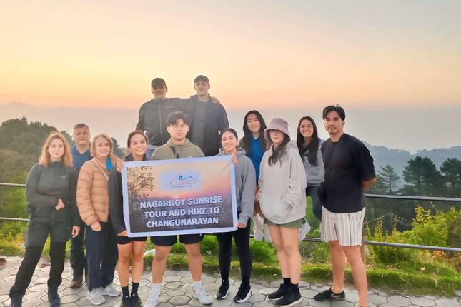 Kathmandu: Nagarkot Sunrise & Changu Narayan Day Hike – Private/Group