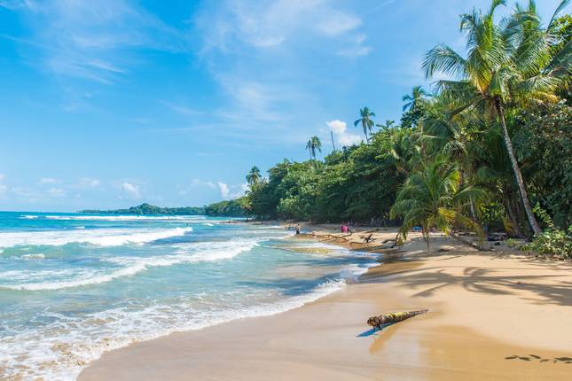 18 to 35s One Week in Costa Rica
