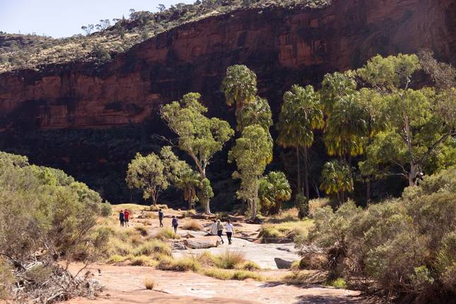Red Centre & Uluru Explorer (10 destinations)