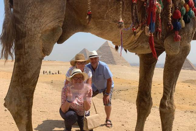 Ultimate Private Day Tour: The Great Pyramids of Giza, Sphinx & Saqqara in 1 Day