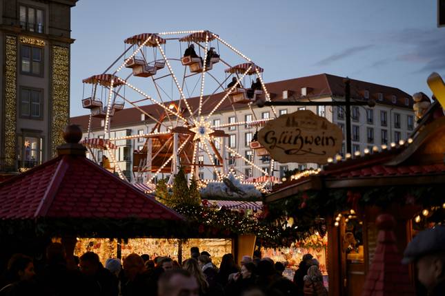 European Christmas Markets featuring Prague, Vienna & Budapest (Prague to Budapest) (2025)