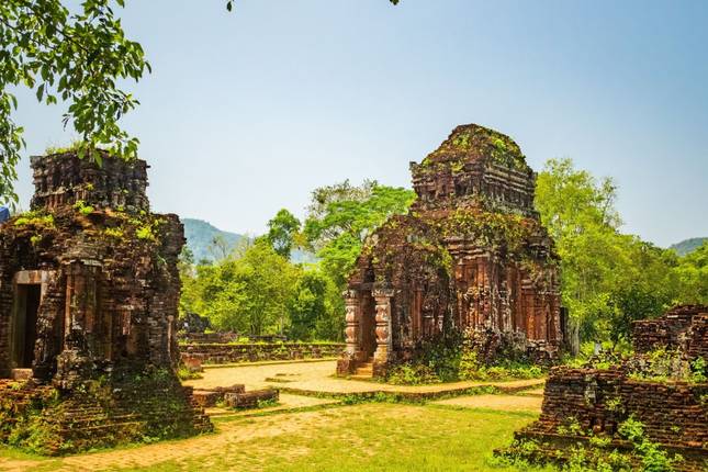 Vietnam Heritages Discovery in 2 weeks