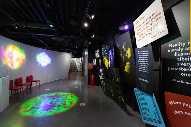 Coasts & Countrysides of England with Edinburgh, Liverpool & London (Edinburgh to London) (2025)