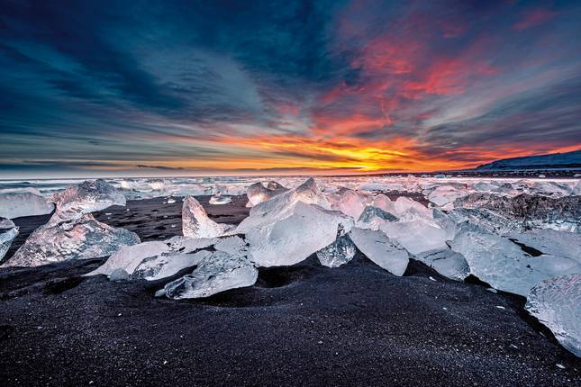 Around Iceland - On the ring road (summer)