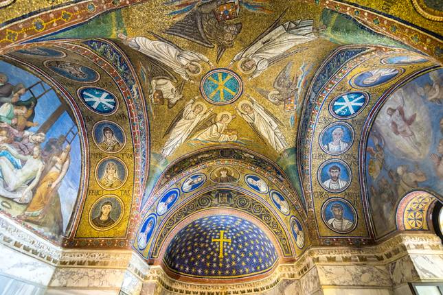 From Dubrovnik to Ravenna: the Treasures of the Adriatic - Preserved islands, historic cities and millennia-old heritage (port-to-port cruise)