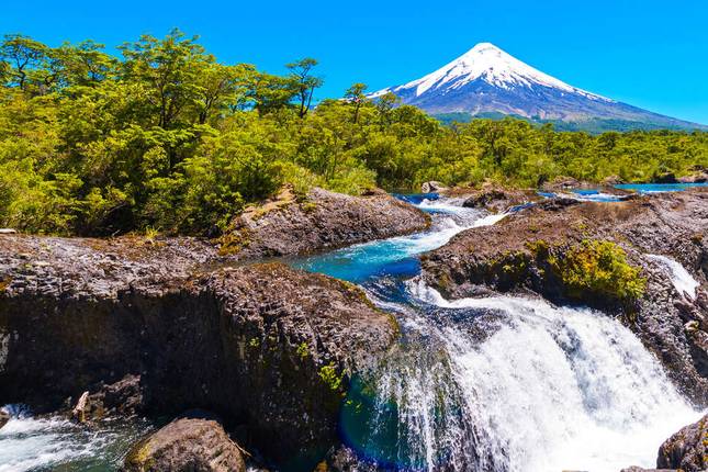 Highlights of Chile - Atacama to Paine