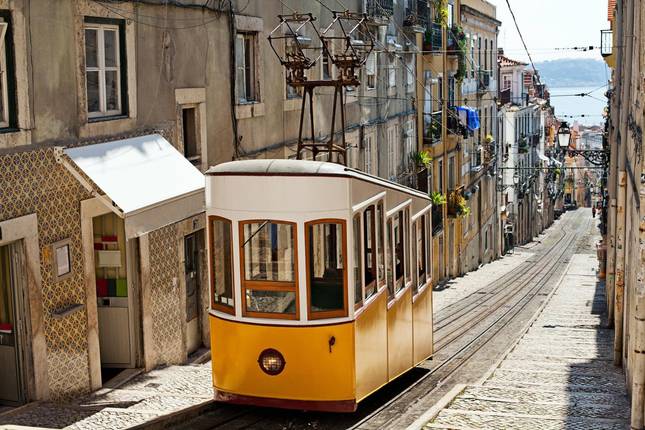 22D Portugal Spain & Morocco Premium Small Gp Tour