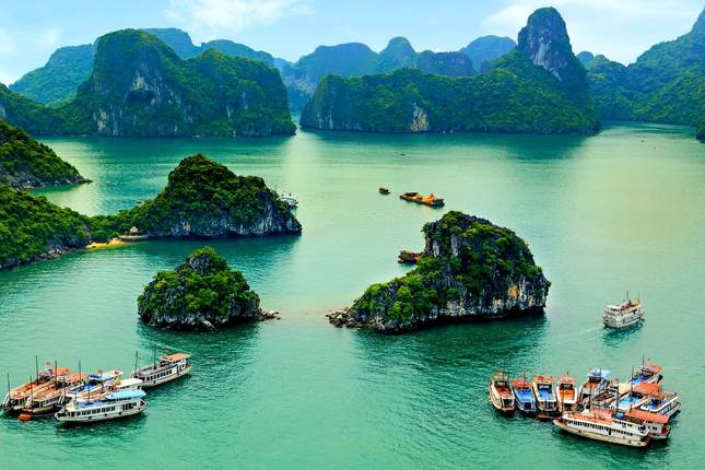Vietnam: 11 Days in Ho Chi Minh, Hanoi, Hoi An and Halong Bay Cruise with Mekong Charm