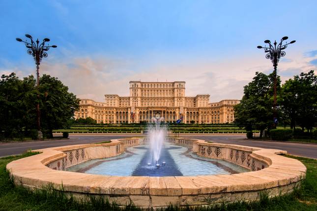 Transylvania Pre Program and Lower Danube (Bucharest - Vienna) (14 destinations)