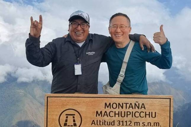 8 Days Tour: Lima, Cusco, Machu Picchu & Puno – Includes Domestic Flights & Vistadome Train
