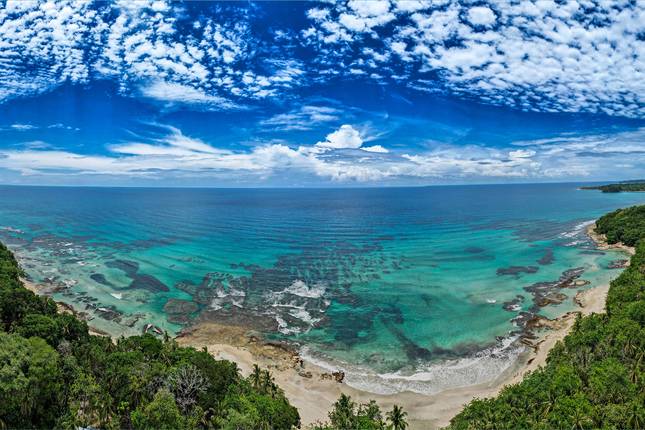 Costa Rica, Panama from the Pacific to the Atlantic via the Panama Canal