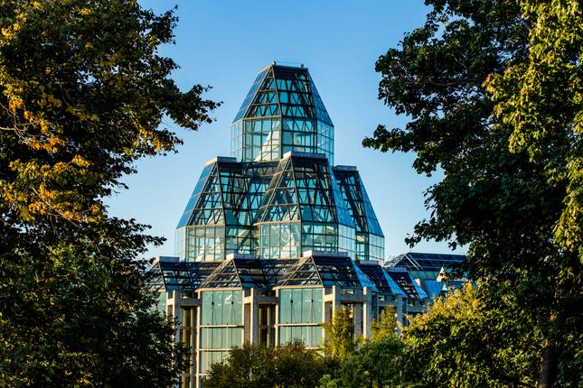 Canada Bucketlist: Between City Hopping & Niagara Falls