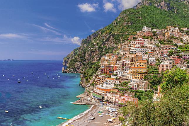 Discover Scenic Shores and Hidden Gems