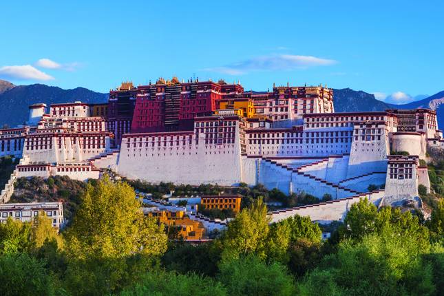 Tibet: Hiking & Culture