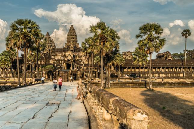 Cambodia for Active Travelers - From the Capital to Angkor Wat 10 Days