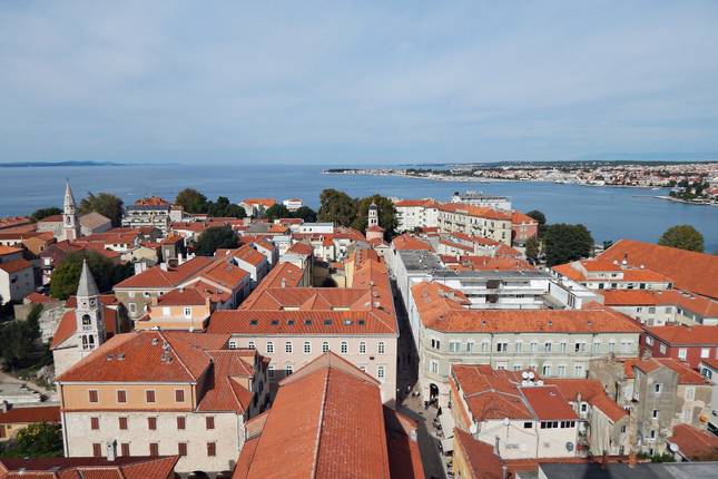 From Rogoznica: Central Dalmatia 3-day Tour. Top Adriatic coastal destinations! Visit Zadar, Sibenik, Split, and Our Lady of Loreto Lookout! UNESCO sites and ancient walled cities. Plenty of nature, history, Venetian architecture, and stunning views!