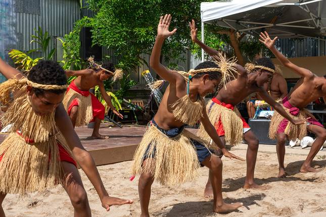 Sydney, Uluru & Indonesia Discovery - Cruise & Land Journey
