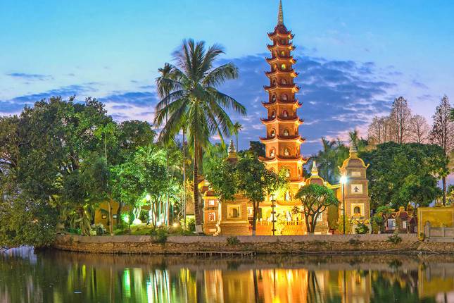 Grand Indochina & Luxury Mekong 2027 - 25 Days
