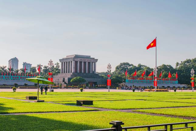 Vietnam 7-Day Tour – Hanoi, Ha Long Bay, Hoi An & Ho Chi Minh City