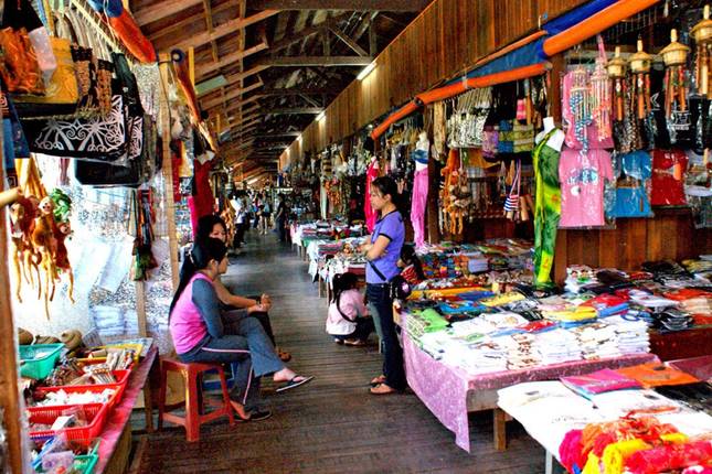 Kinabalu Peaks & Tea Gardens - 5 Days