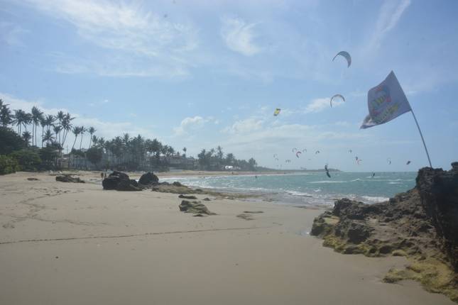 Cabarete, a Paradise in the Caribbean - Learn to Kiteboard