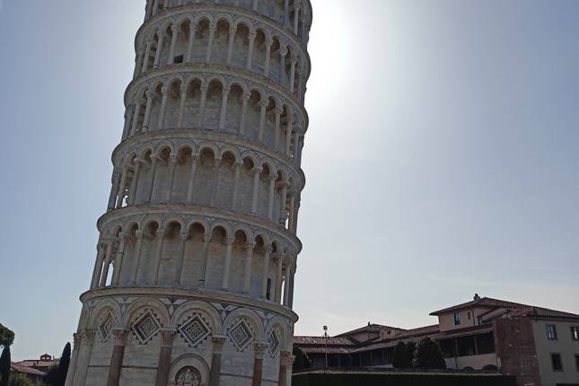 From Rimini to Pisa: Pearls of Central Italy