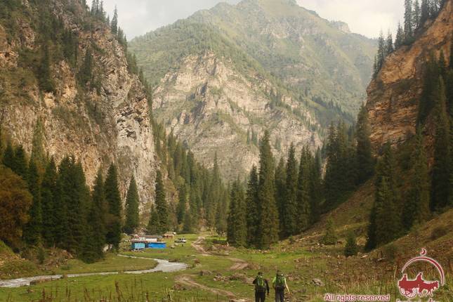 Trekking to lake Sary-Chelek