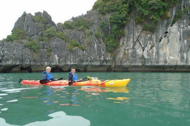 Cat Ba Jungle Trekking & Lan Ha Bay Kayaking: Viet Hai Village Adventure Tour