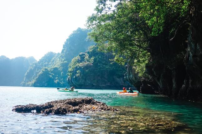 Ba Ham Lake Kayaking Adventure: Hidden Lagoons, Sea Caves & Secluded Beaches Tour