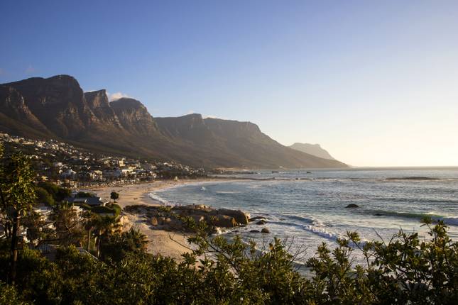 Kenya to Cape Town (32 destinations)