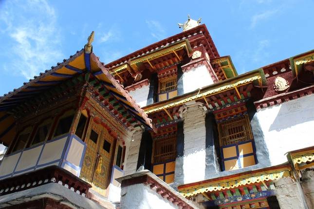 08 days Tour from Lhasa to Everest Base Camp and drive to Kathmandu via Kerung