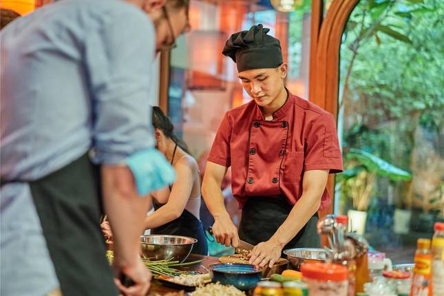 Hanoi to Bangkok (via Cambodia) Travel Pass