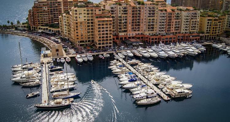 Breathtaking coastlines : The Riviera and Tuscany and the charming islands of Elba and Capri (port-to-port cruise) (from Naples to Nice) - CroisiEurope River Cruises