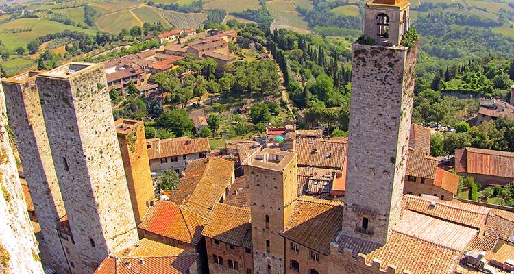 Tuscan & Umbrian Countryside featuring Italy's Charming Hill Towns (Rome to Tuscany) (2018) - Collette