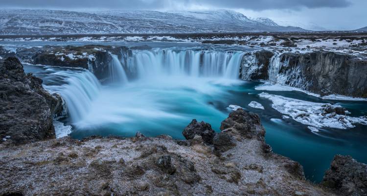 7 Day Akureyri & Reykjavik Complete Iceland - Saga Travel