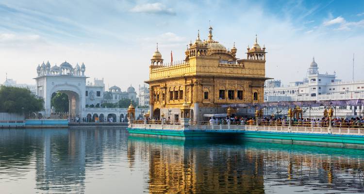 Amritsar & the Golden Triangle - 13 Days - On The Go Tours