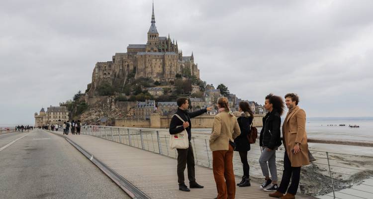3 Day Trip to Mont Saint Michel & Loire Castles - Paris Hotel Pick-up - PARISCityVISION