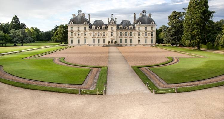 3 Days Mont Saint Michel and Castles of the Loire River Valley - PARISCityVISION