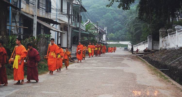 Best of Northern Thailand, Laos & Cambodia - Peregrine Adventures