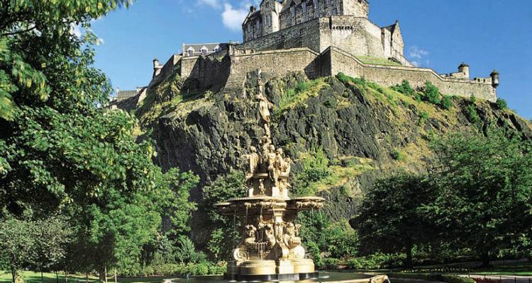 England & Scotland (End Glasgow, Summer, 10 Days) - Contiki