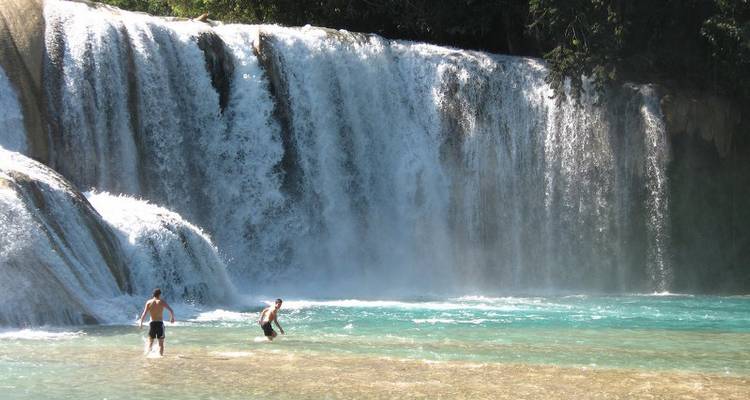 Mexico, Belize & Guatemala Authentic Backpacker Adventure - Bamba Experience