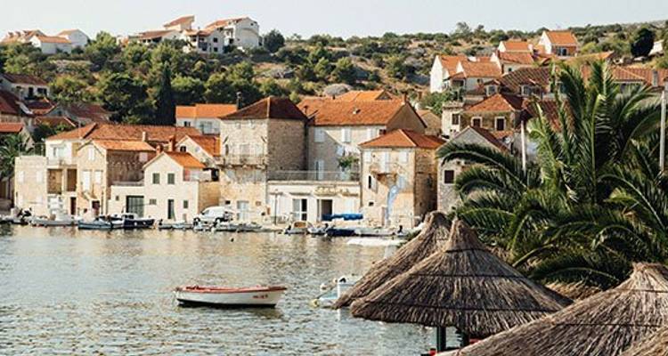 Adriatic Sunsets (Nerezine) Split to Dubrovnik 2018 (Nerezine) - Topdeck