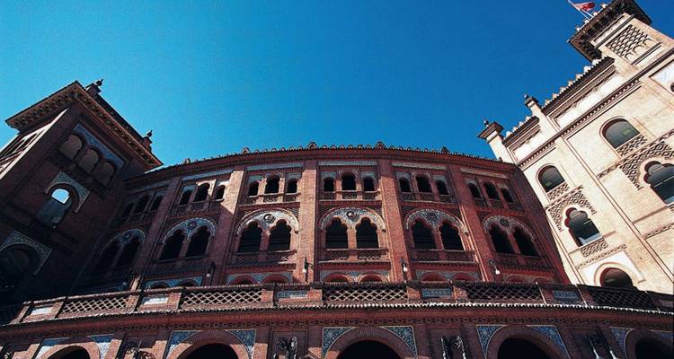 Mediterranean Highlights (Start Madrid, 13 Days) - Contiki